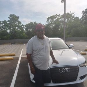 Meet your Posher, Robert